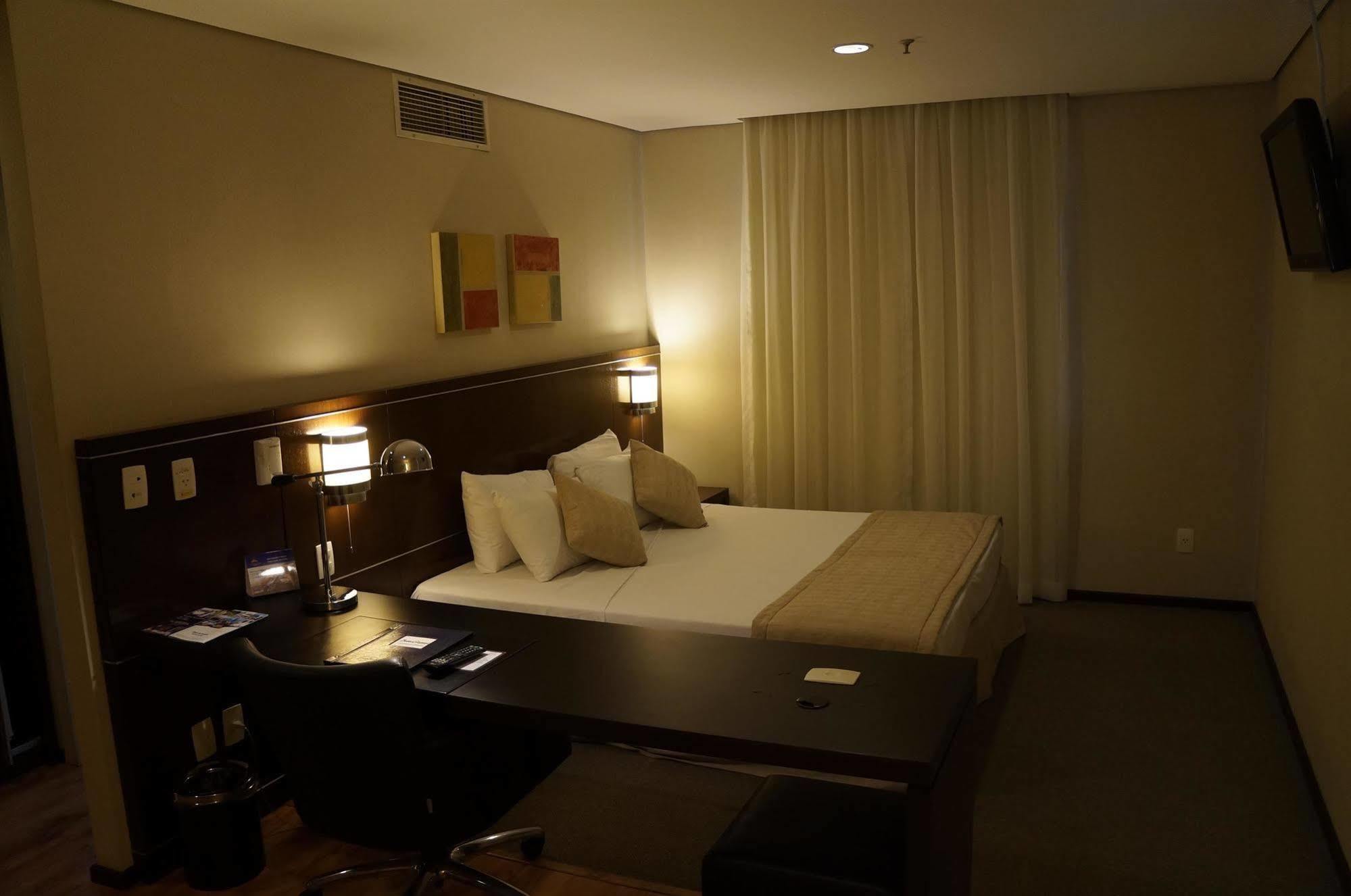 Travel Inn Osasco Kültér fotó