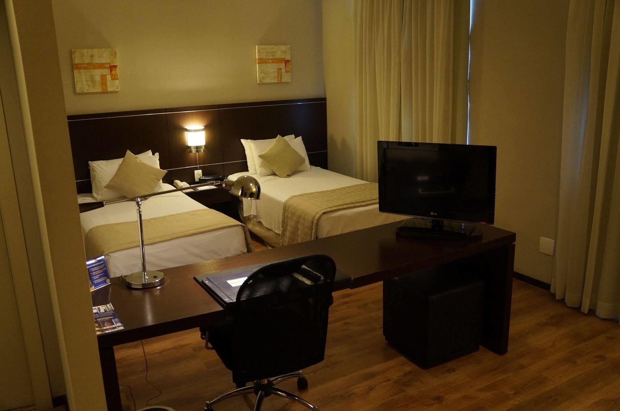Travel Inn Osasco Kültér fotó