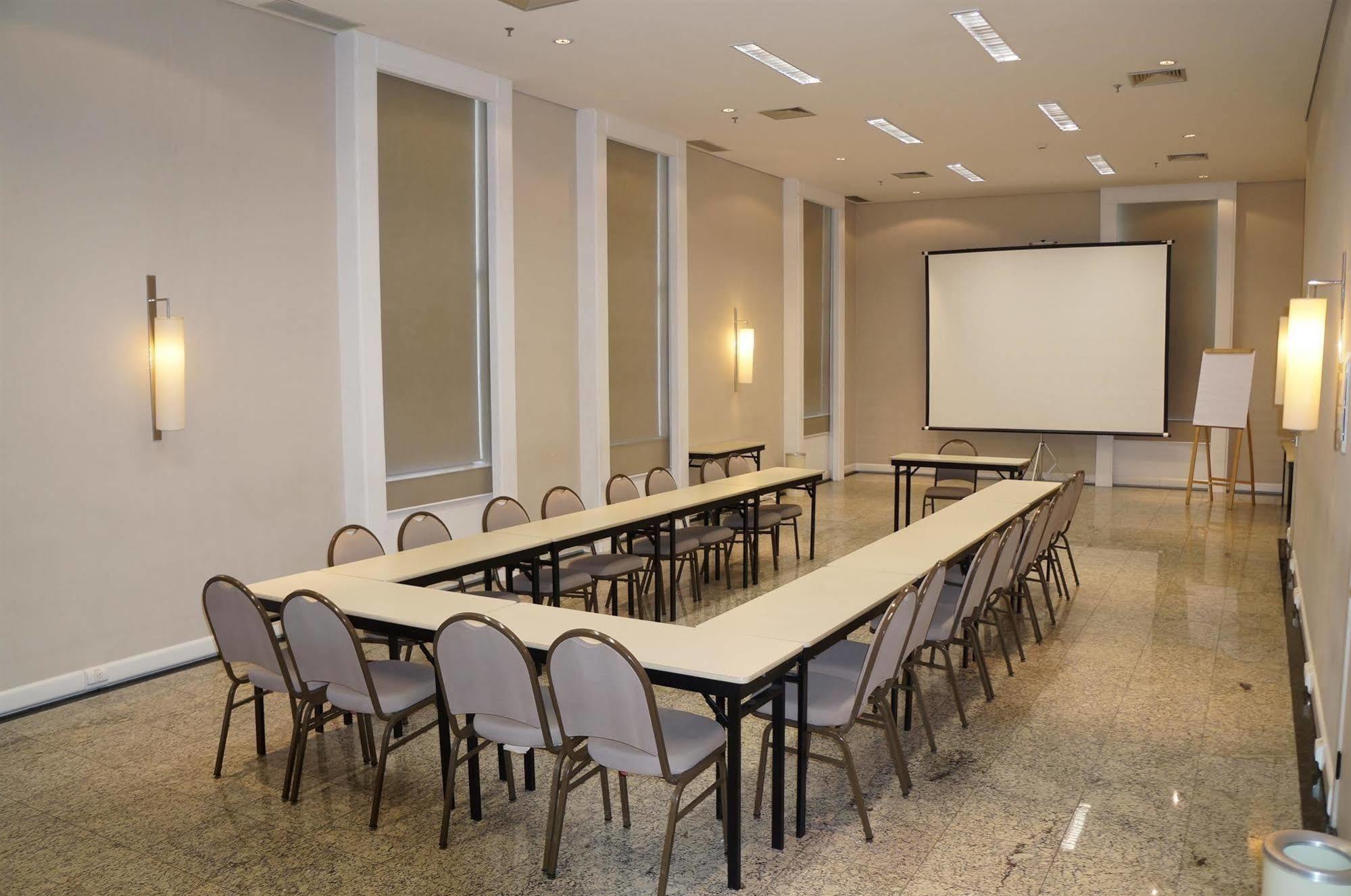 Travel Inn Osasco Kültér fotó